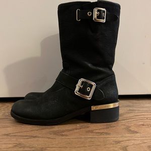 Vince Camuto Size 7 true to size Winchell Moto Boots